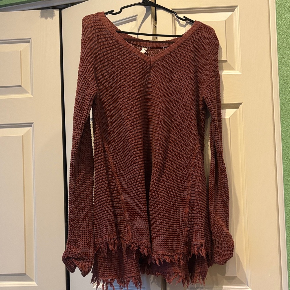 Wishlist Burgundy Fringed Sweater